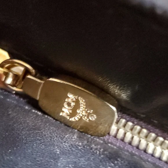 MCM Tote Bag - Picture 16 of 16